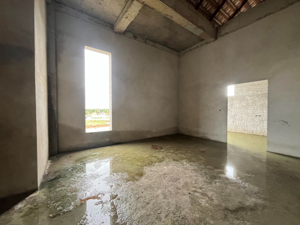 איך לייבש סומסום מתחת לריצוף בלי הרס יקר